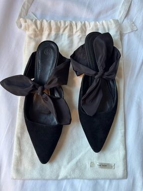 The Row Black Suede Kitten Mules - 39